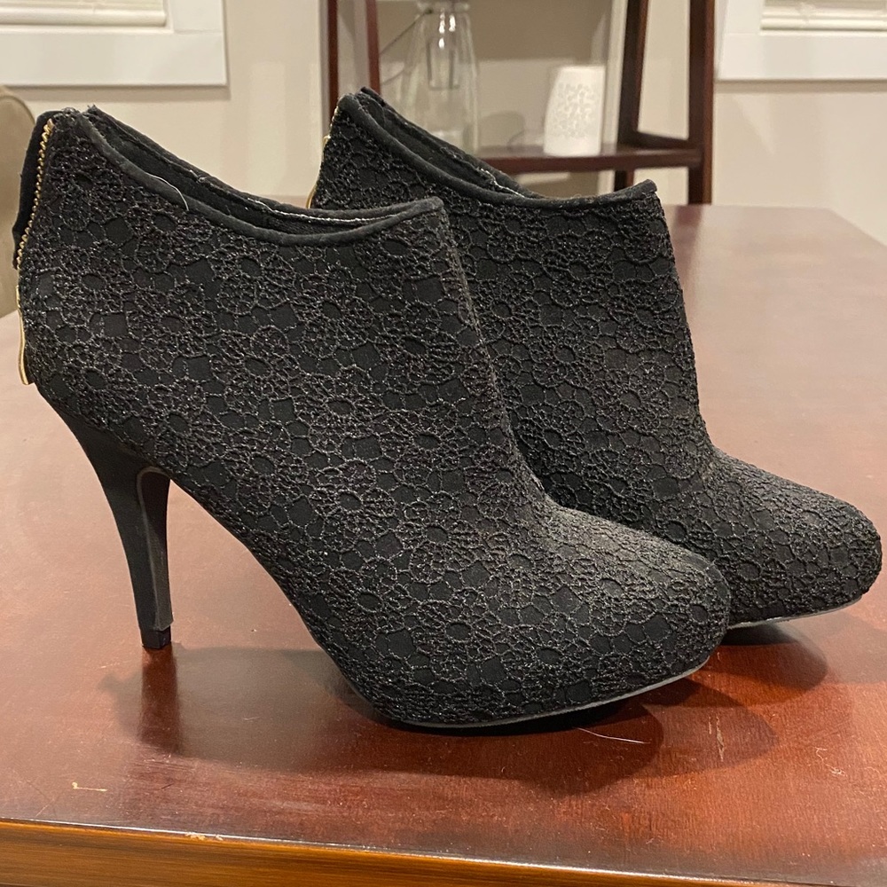Maurices heels